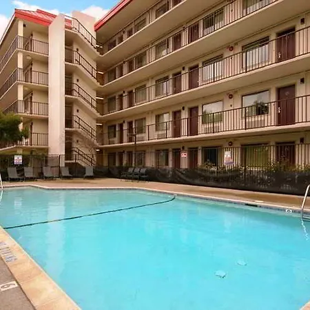 Red Roof Inn Plus+ San Francisco Airport 